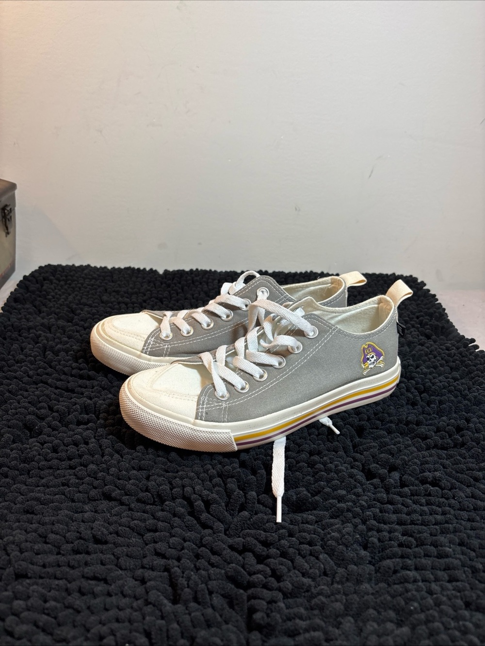East Carolina University Women’s Low Top Sneakers